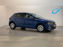 Volkswagen Polo - 1.0 TSI Comfortline Parkeersensoren Navigatie DAB+ App-Connect
