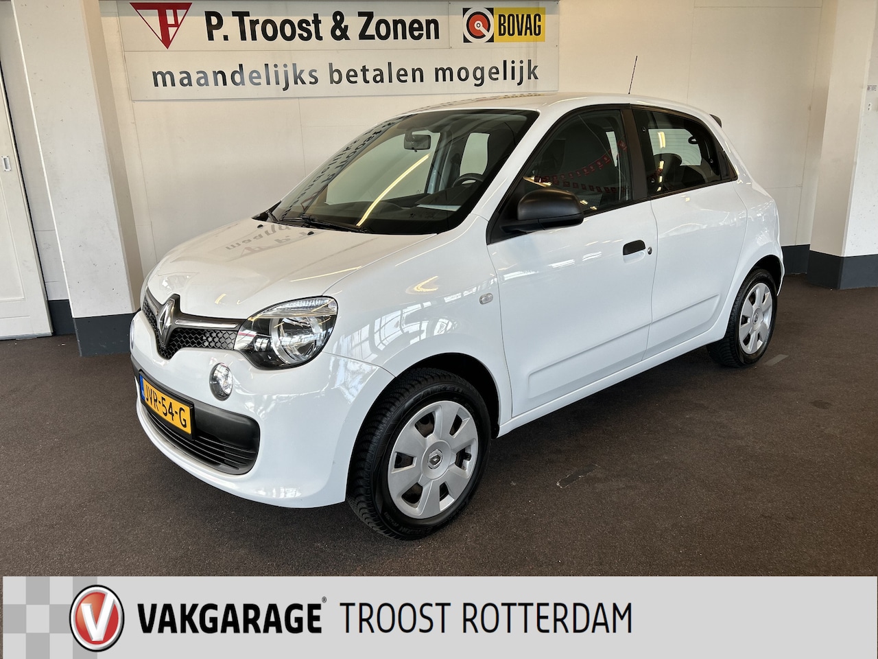 Renault Twingo - 1.0 SCe Authentique | Airco | Hoge instap | Lage KM stand | Bluetooth | Radio/MP3 - AutoWereld.nl