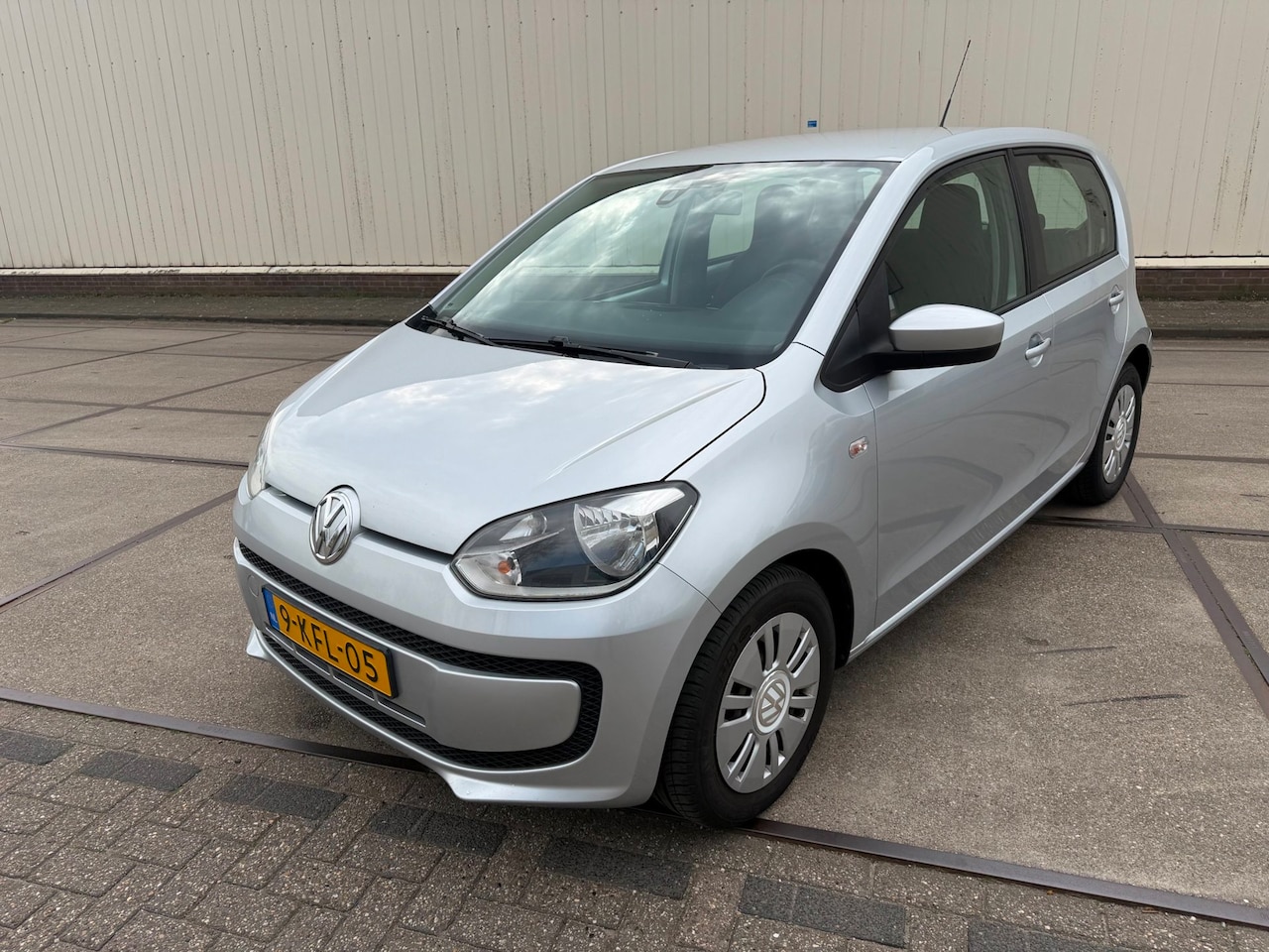 Volkswagen Up! - 1.0 move up! BlueMotion 1.0 move up! BlueMotion nieuwe apk - AutoWereld.nl