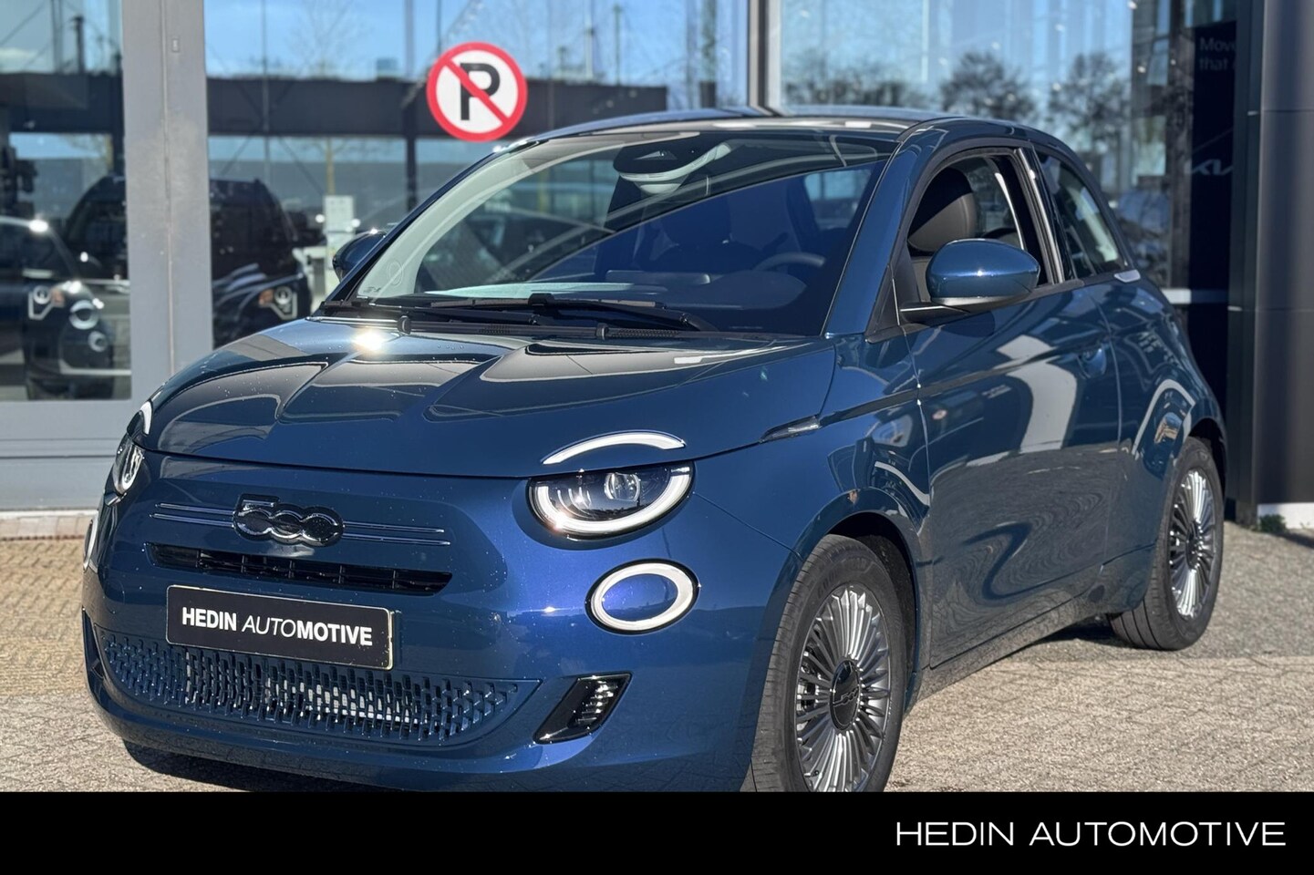 Fiat 500 - 1.0 Hybrid Torino Launch Edition | Navigatie via App | Camera | Cruise Control | Apple Car - AutoWereld.nl