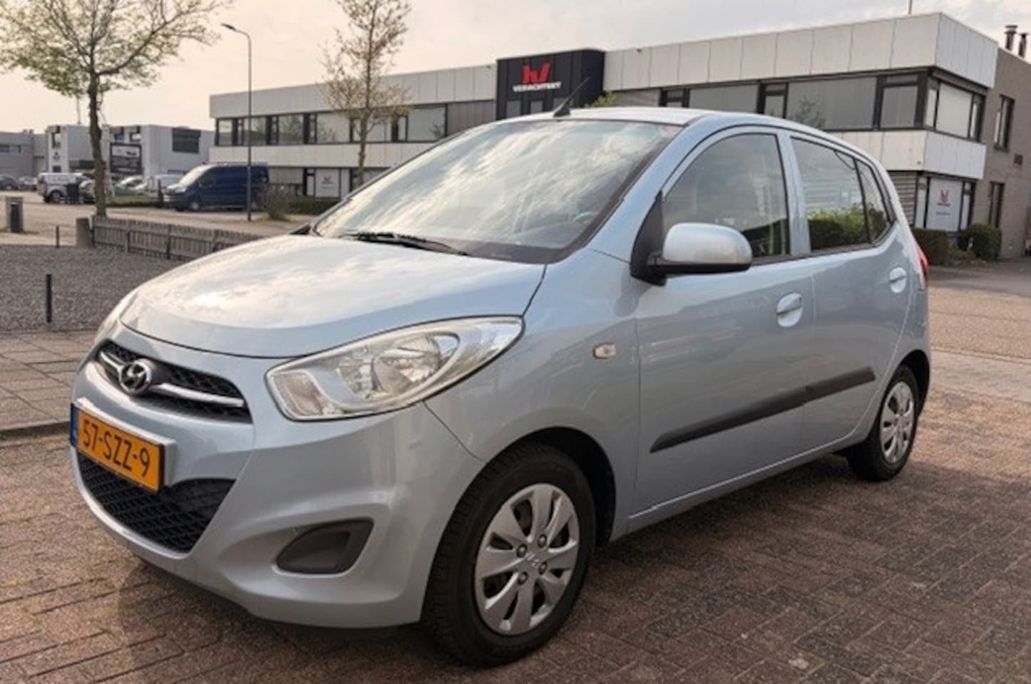 Hyundai i10 - 1.1 i-Drive Cool Airco APK gek. 04-2027 - AutoWereld.nl