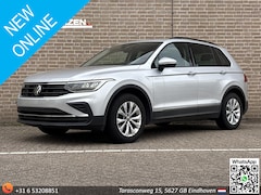 Volkswagen Tiguan - 2.0 TDI Comfortline Business | € 17.950, - NETTO | Automaat | Navi | Camera | Carplay | Cl