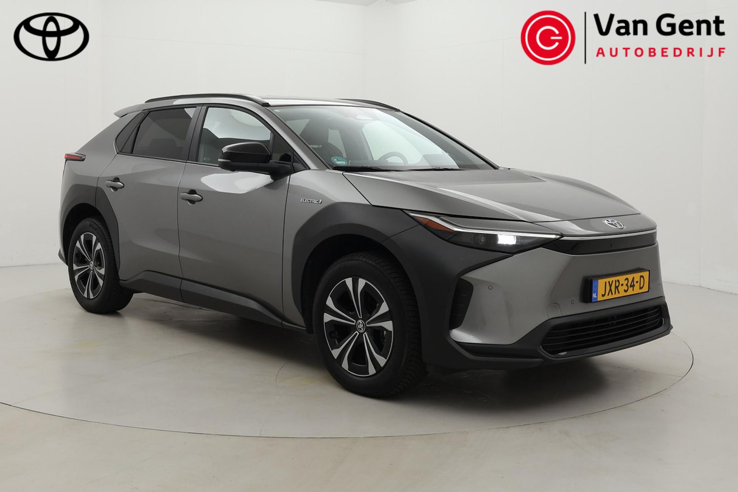 Toyota bZ4X - Dynamic 71 kWh | 16% bijtelling | Warmtepomp | Dodehoek detectie | Apple Carplay / Android - AutoWereld.nl