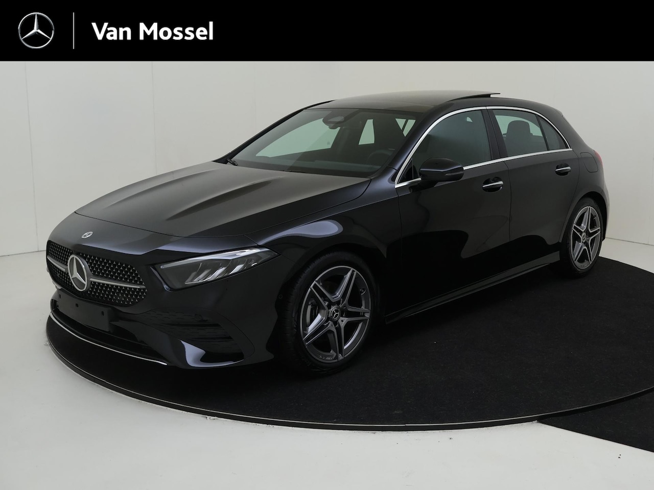 Mercedes-Benz A-klasse - 180 Star Edition AMG Line Mercedes-Benz A-klasse 180 Star Edition AMG Line / Stoelverwarmi - AutoWereld.nl