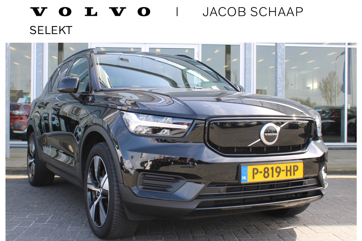 Volvo XC40 - Recharge Plus | Adapt. Cruise | Draadloze telefoonlader | El. Trekhaak | PDC V+A | Camera - AutoWereld.nl