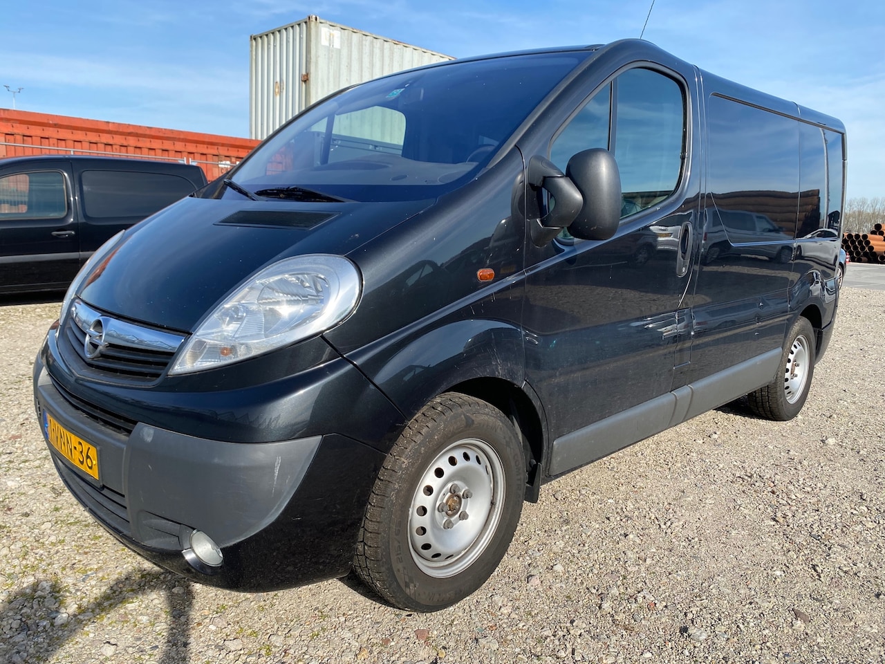Opel Vivaro - 2011 * 2.5 CDTI L1H1 * APK * EURO 5 * AUTOMAAT * - AutoWereld.nl