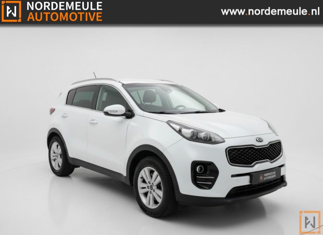 Kia Sportage - 1.6 GDI First Edition 1.6 GDI FIRST Edition, Camera, Navi, Trekhaak - AutoWereld.nl