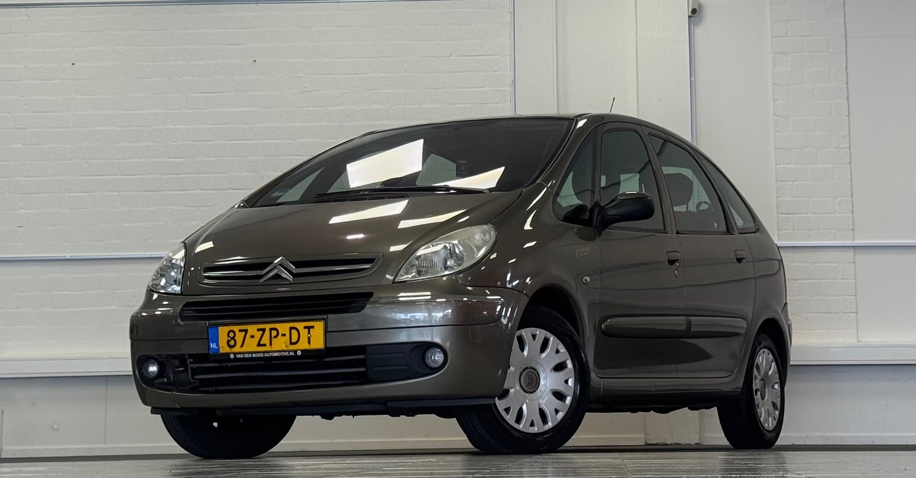 Citroën Xsara Picasso - 1.6i 16V Image 3e Eigenaar APK 17-04-2027 Garantie - AutoWereld.nl