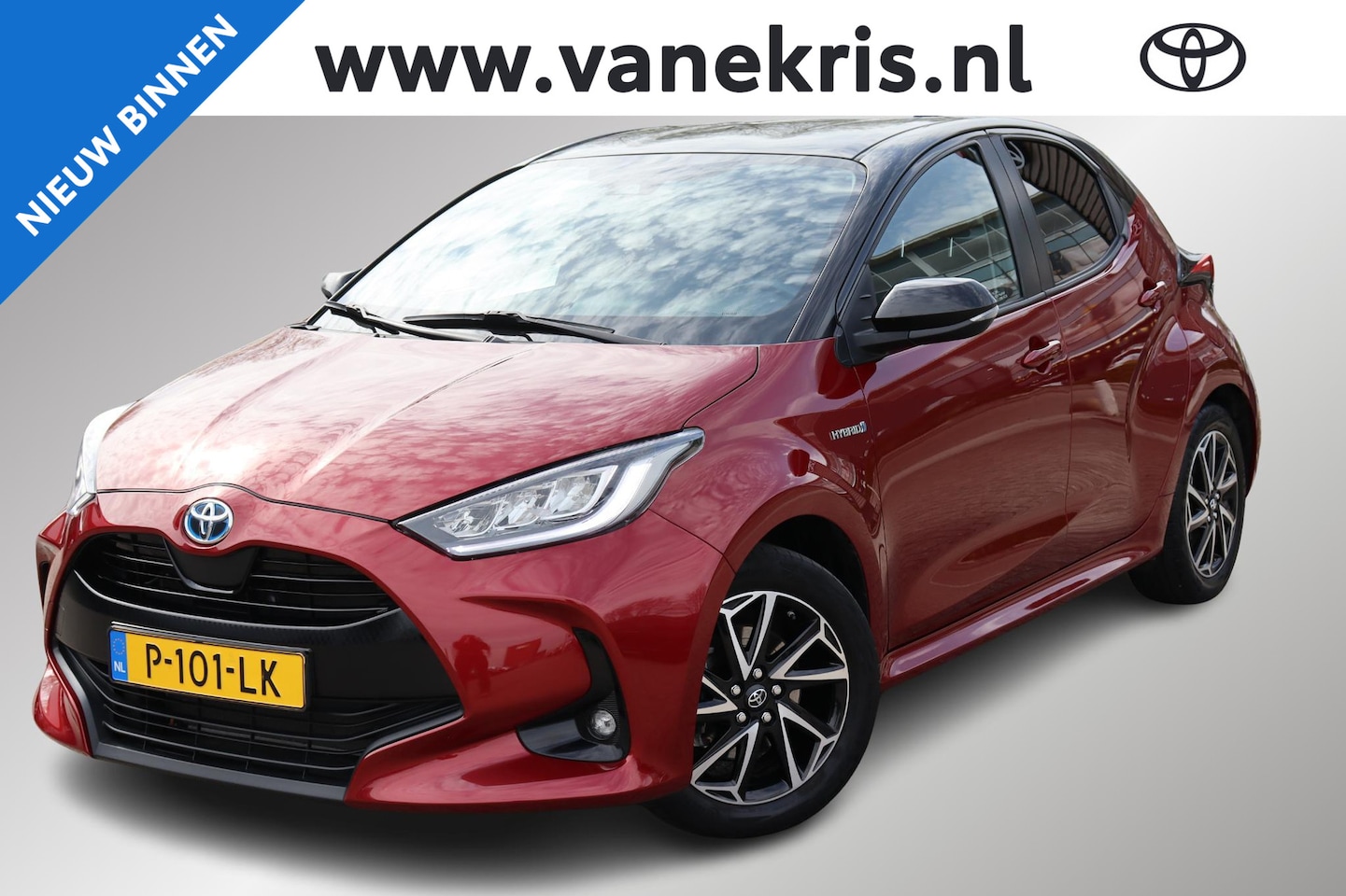 Toyota Yaris - 1.5 Hybrid Dynamic Bi-Tone Limited - AutoWereld.nl
