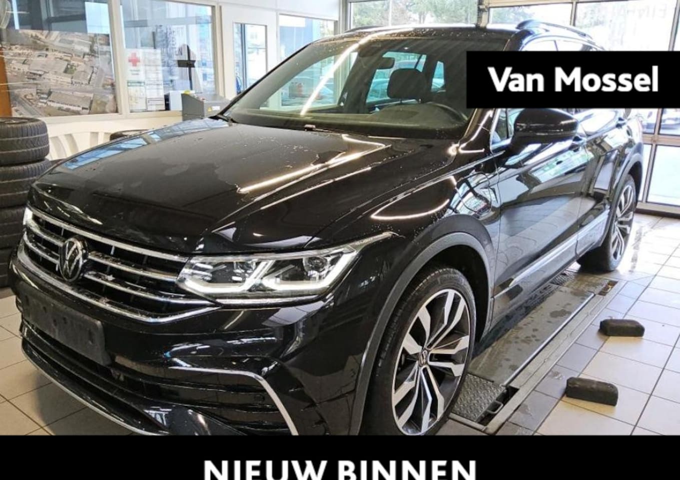 Volkswagen Tiguan - 1.4 TSI eHybrid R-Line Business+ 245 PK| Dealeronderhouden | Trekhaak | Navigatie | Stoelv - AutoWereld.nl