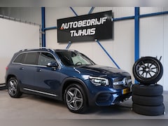 Mercedes-Benz GLB - 220 D 4MATIC AMG > Grijs kenteken < Airco, Cruise, Trekhaak, Camera, Carplay