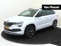 Skoda Karoq - 1.5 TSI ACT Sportline Business AUTOMAAT | Navigate | Parkeersensoren & 360 Camera | Panora