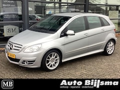 Mercedes-Benz B-klasse - 160 BlueEFFICIENCY parkeersensoren airco trekhaak