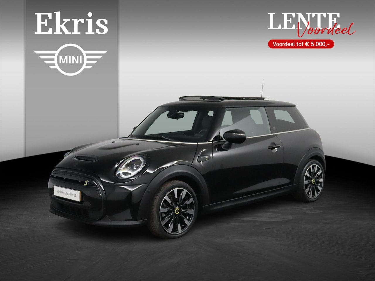 MINI Mini-Electric - Yours 33 kWh |  Stuurwielrand verwarmd | Warmtepomp | Driving Assistant Plus Pakket |  Com - AutoWereld.nl