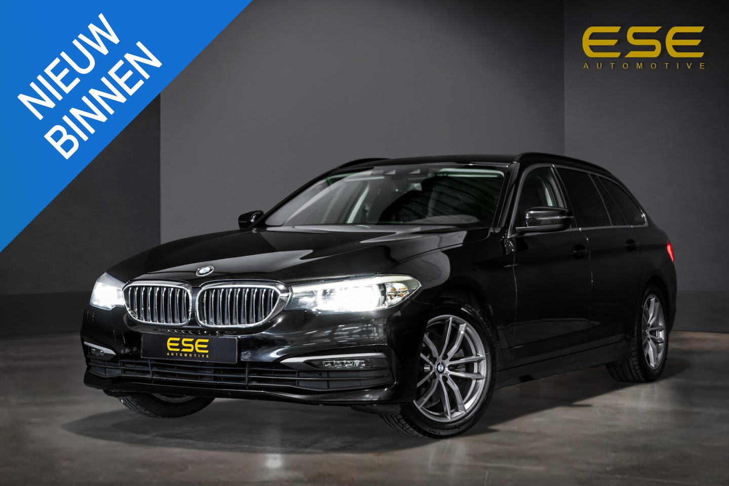 BMW 5-serie Touring - 520i Executive | Trekhaak | Navigatie | Stoelverwarming | Cruise - AutoWereld.nl