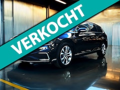 Volkswagen Passat Variant - 1.4 TSI PHEV GTE Business Carplay_Camera_Stoel massage