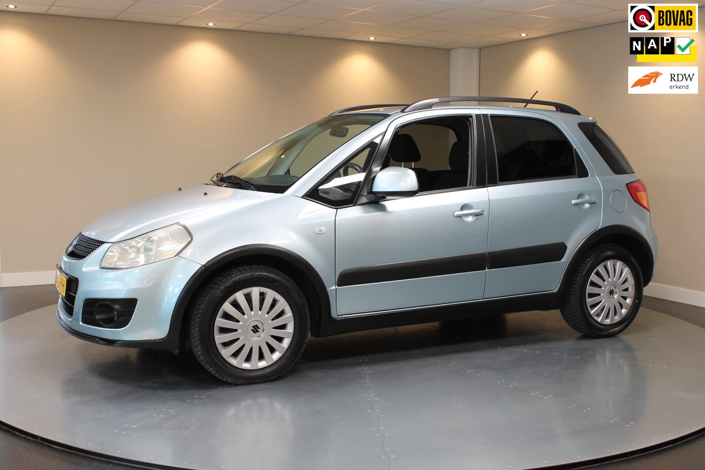 Suzuki SX4 - 1.6 Shogun *Dealer OH* 4 Nwe All-Seasons|Trekhaak|Airco|NAP - AutoWereld.nl