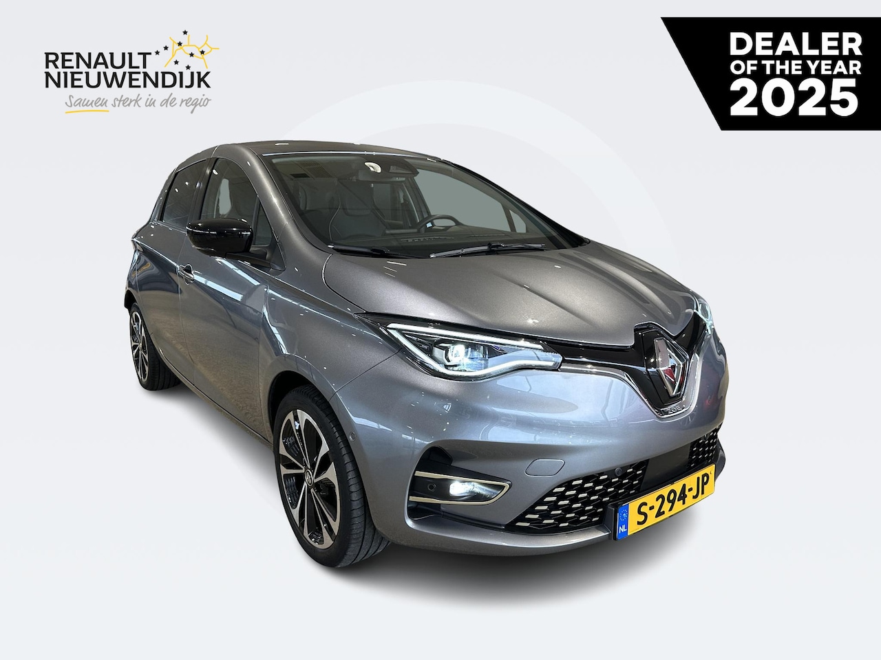 Renault Zoe - R135 Iconic 52 kWh (Koop Accu) | BLIND SPOT | CAMERA | PARKEERSENSOREN | CLIMATE CONTROL | - AutoWereld.nl