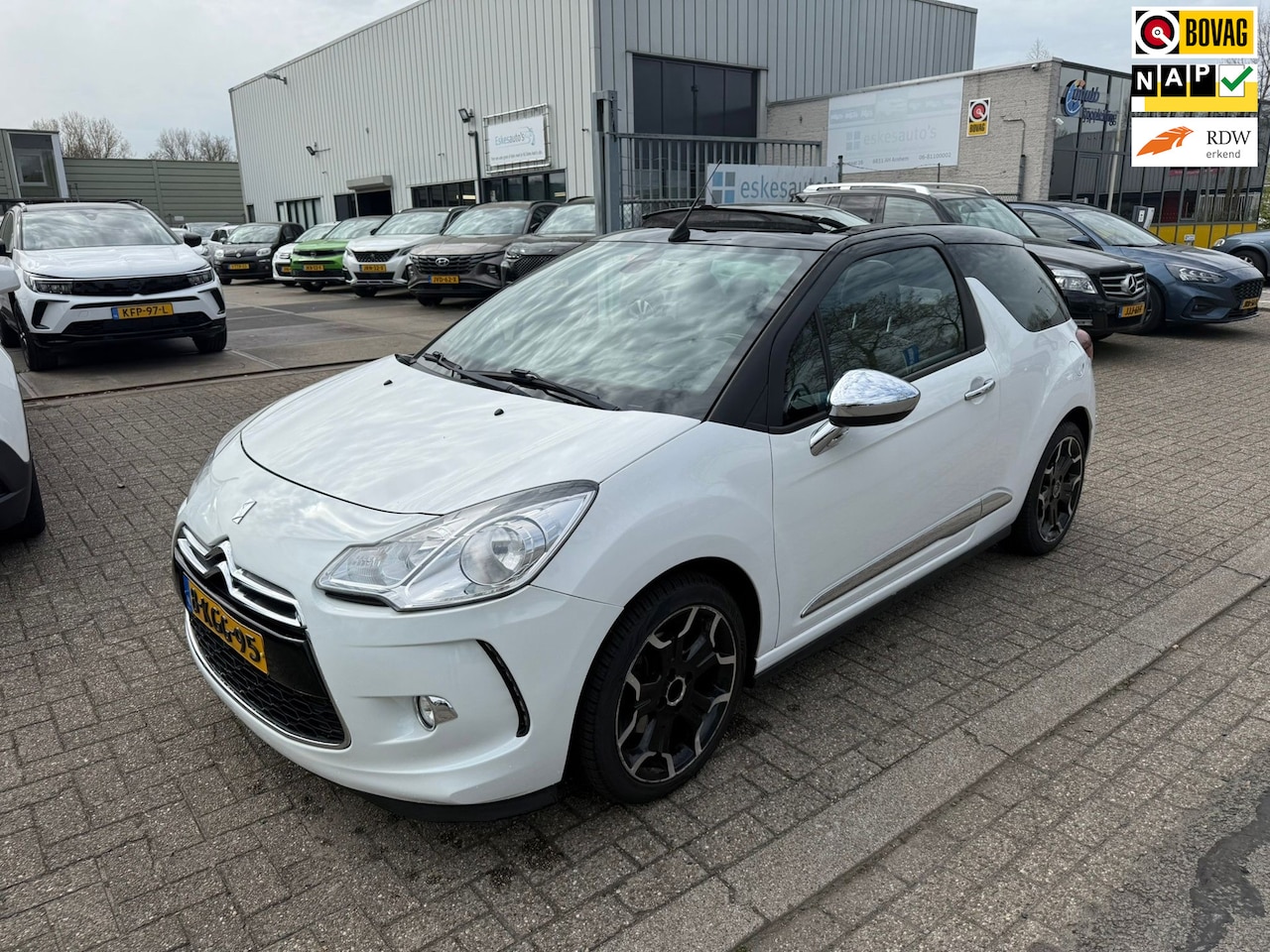 Citroën DS3 Cabrio - 1.6 THP Sport Chic 1.6 THP Sport Chic, Cabrio, NAP, Navi - AutoWereld.nl