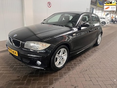 BMW 1-serie - 118d Business Line