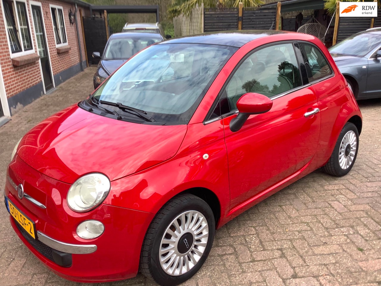 Fiat 500 - 1.2 Lounge AUTOMAAT APK TOT4-2027 - AutoWereld.nl