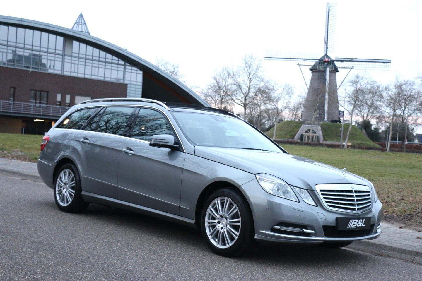 Mercedes-Benz E-klasse Estate - 350 CGI 3.5 V6 4-Matic 7G-Tronic Aut 200kW 172Pk Avantgard 1e Eigenaar Full Option Stoelko - AutoWereld.nl