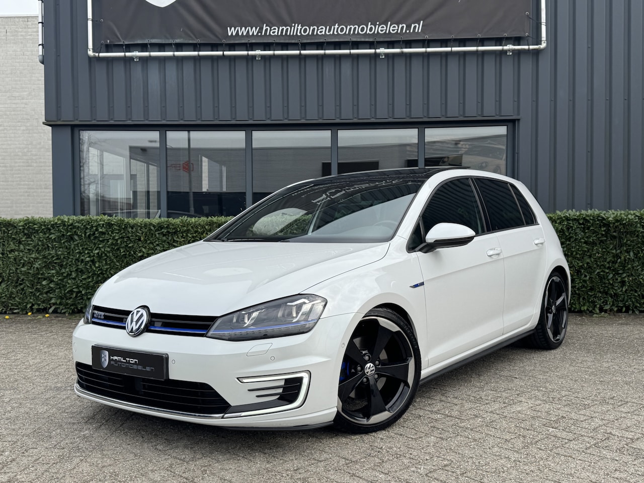 Volkswagen Golf - 7 GTE 1.4 TSI Hybrid 204pk DSG / Aut. Full Options SOH 89,9% 152dkm!! - AutoWereld.nl