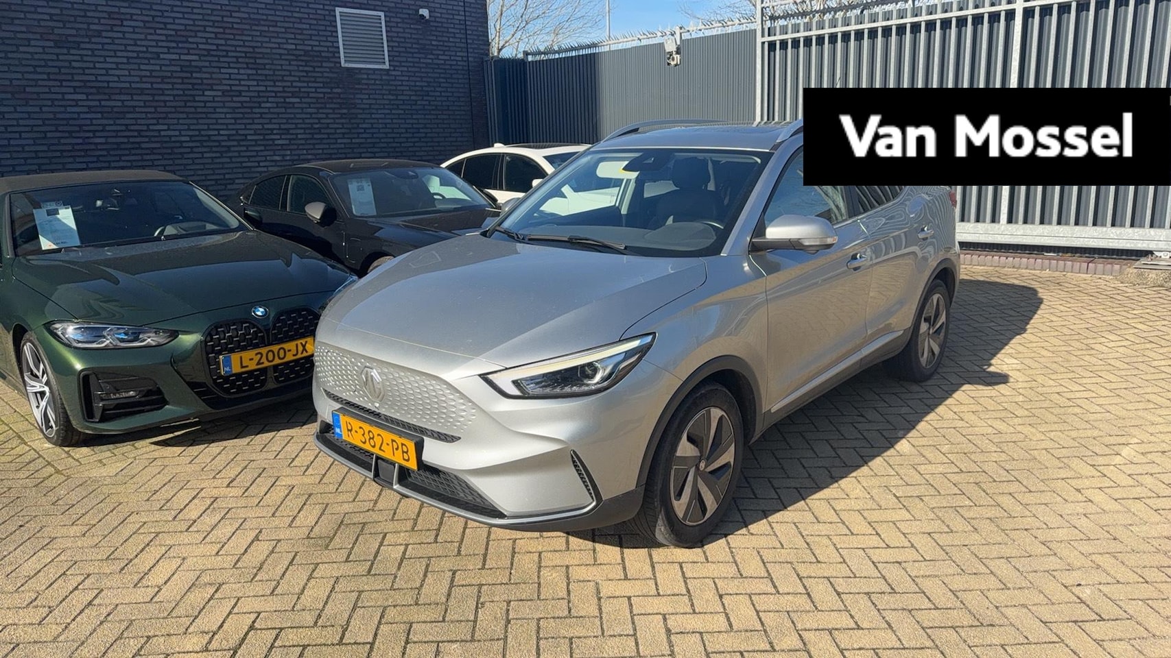 MG ZS - Long Range Luxury 70 kWh - AutoWereld.nl