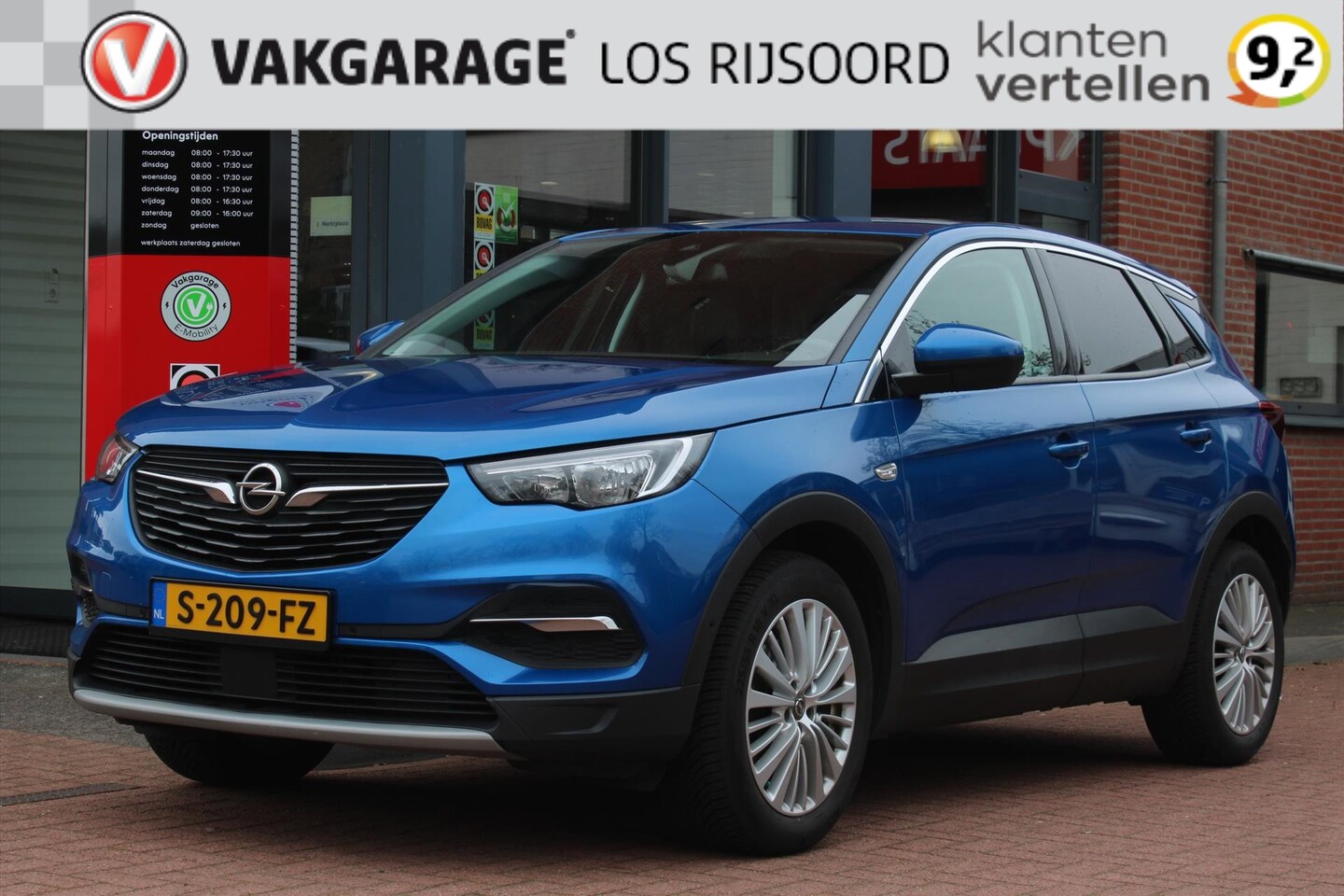 Opel Grandland X - 1.2 Turbo *Business* | Trekhaak | Carplay | Camera | Stoel & Stuur verwarming | Cruise & C - AutoWereld.nl
