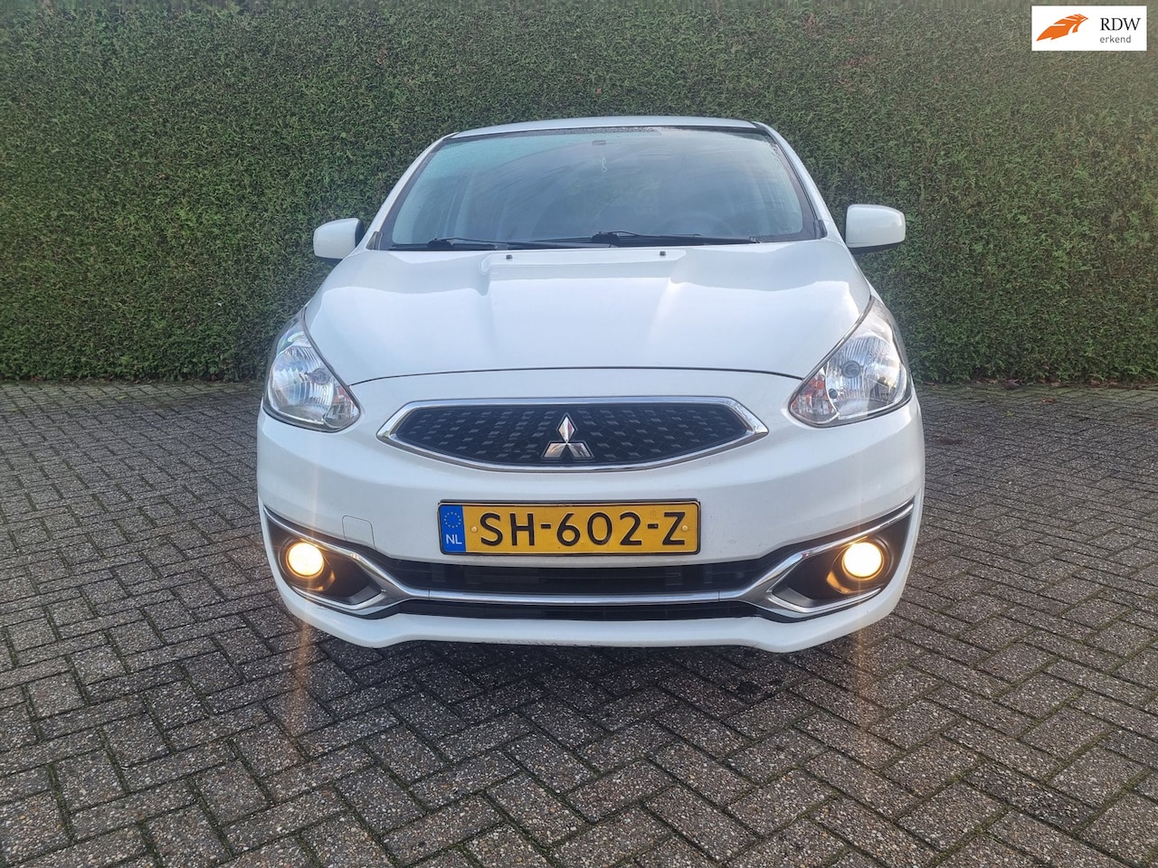 Mitsubishi Space Star - 1.0 Cool+ 1.0 Cool+ - AutoWereld.nl
