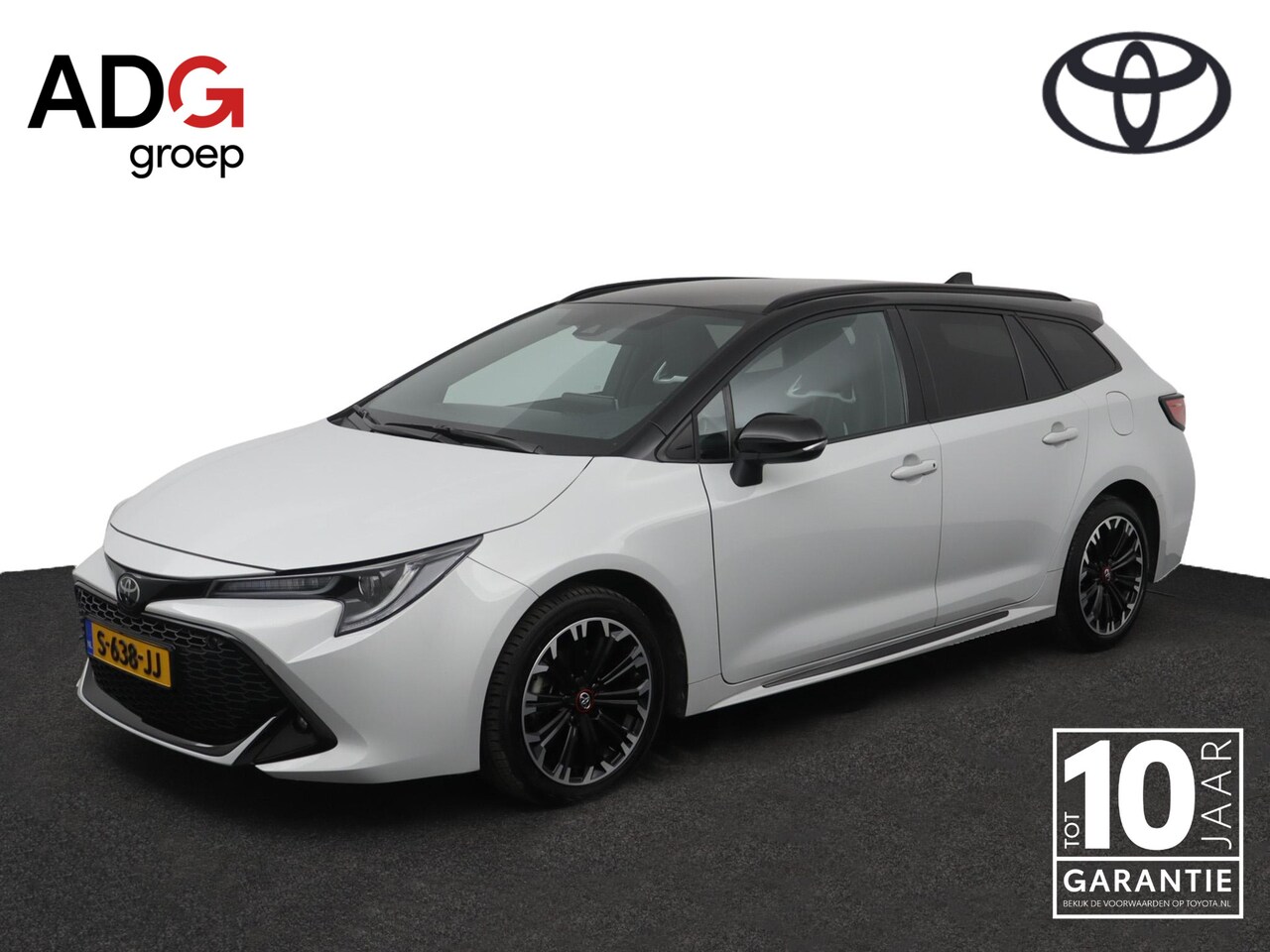 Toyota Corolla Touring Sports - 1.8 Hybrid GR-Sport | Trekhaak |  Bi-tone | Stoelverwarming | Navigatie | - AutoWereld.nl
