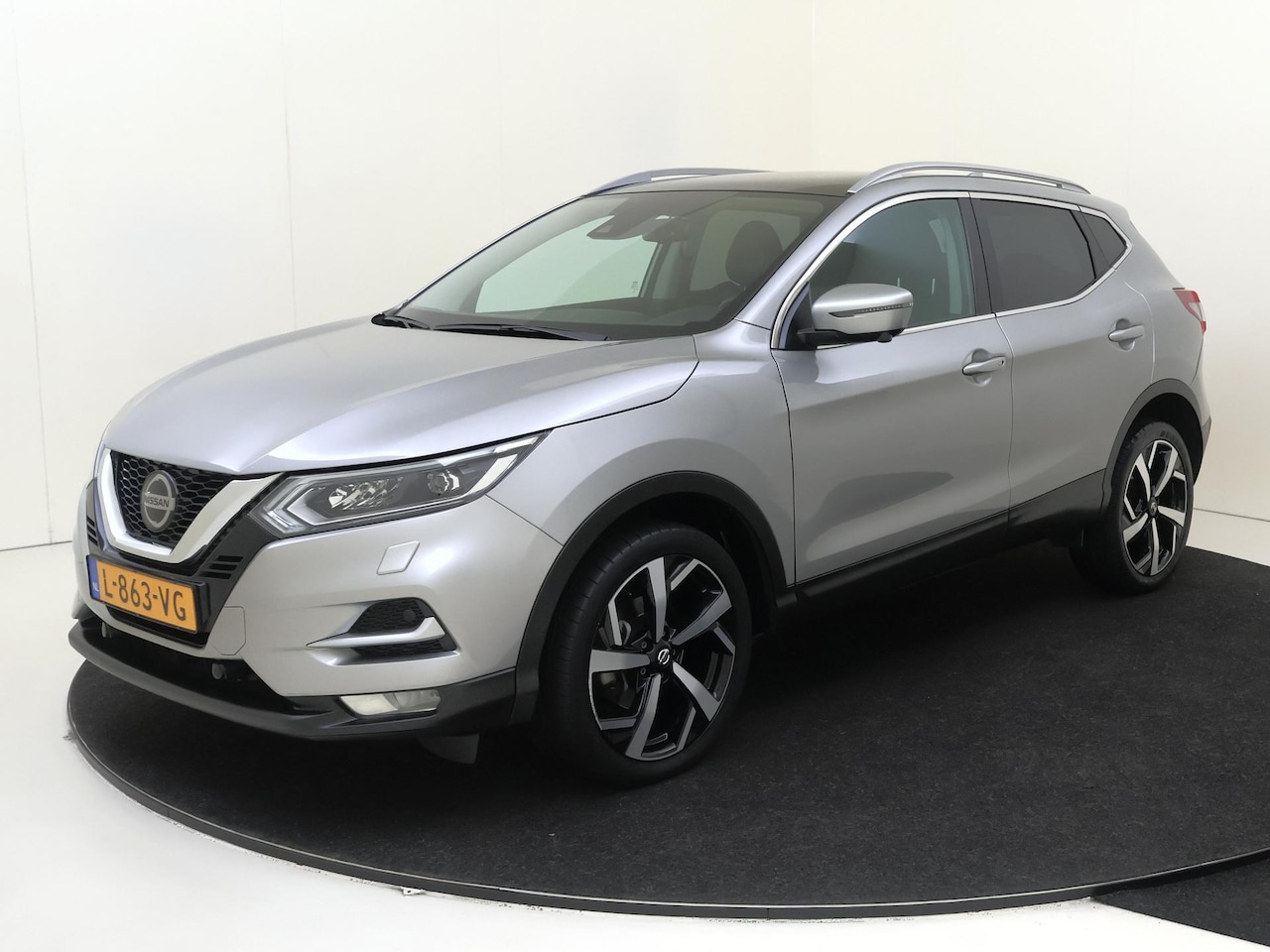 Nissan Qashqai - 1.3 DIG-T Premium Edition |Navigatie |360 Camera |Cruise & Climate Control | Panoramadak | - AutoWereld.nl
