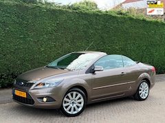 Ford Focus Coupé-Cabriolet - 1.6 NIEUWSTAAT/RIJDT NIEUW/LEER