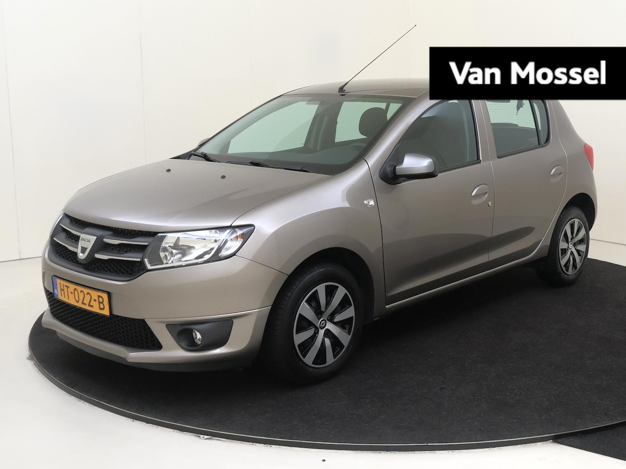 Dacia Sandero - 0.9 TCe 10th Anniversary | airco | cruise control | lichtmetalen velgen | - AutoWereld.nl