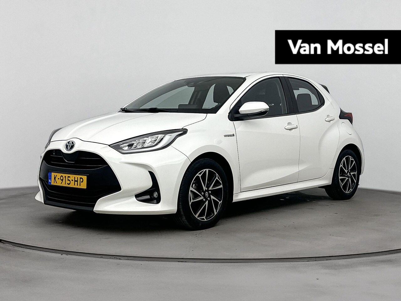 Toyota Yaris - 1.5 Hybrid Dynamic | airco automatisch | Apple Carplay/Android | Autonomous Emergency Brak - AutoWereld.nl