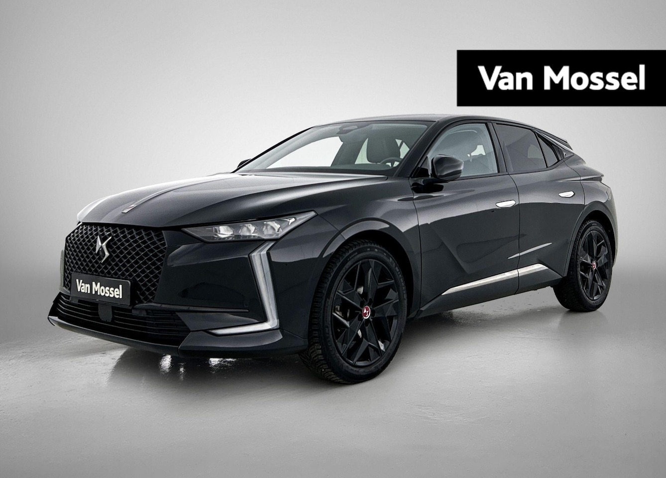 DS 4 - 1.2 Performance Line | Automaat | LMV | Leder | Trekhaak | Stoel verwarming | Climate cont - AutoWereld.nl