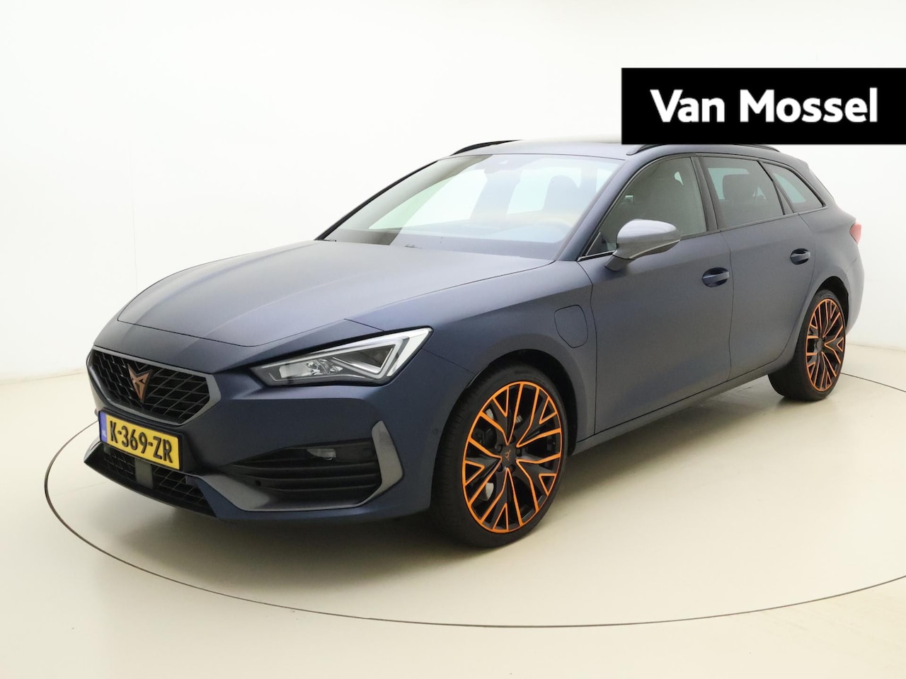 CUPRA Leon Sportstourer - 1.4 e-Hybrid VZ Copper Edition | Panoramadak | Lederen Bekleding | Elek. Stoel | Virtual C - AutoWereld.nl