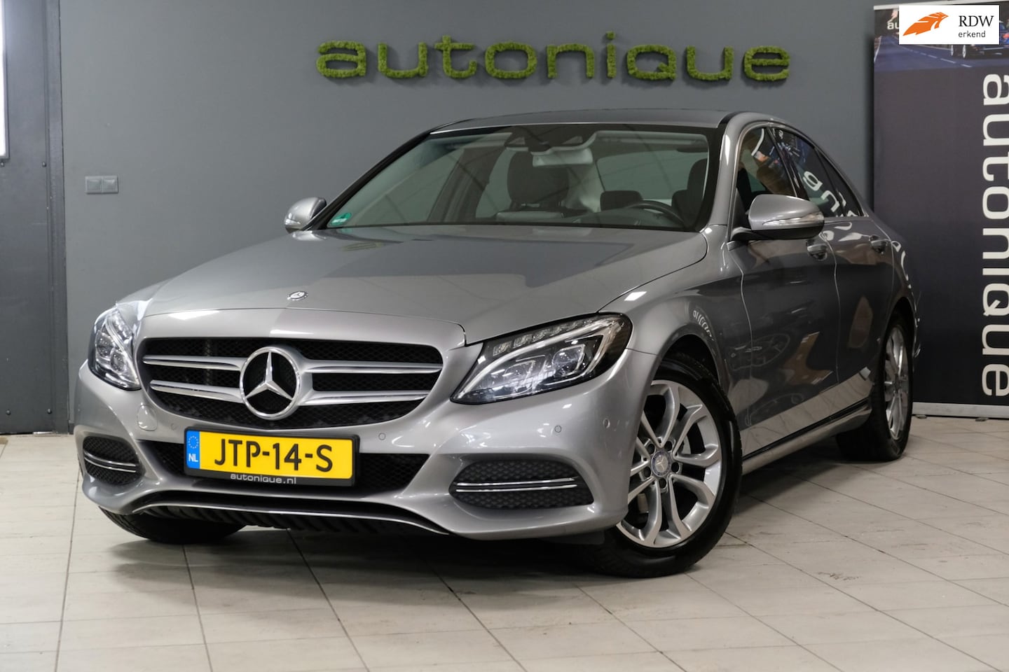 Mercedes-Benz C-klasse - 180 Avantgarde - Automaat - Volledig onderhouden - AutoWereld.nl