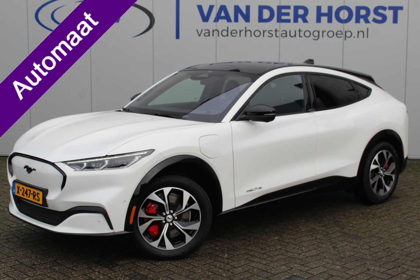 Ford Mustang Mach-E - 75kWh/269pk AWD Premium AUTOMAAT volledig ELEKTRISCH ! Fabrieksgarantie t/m 01-03-2027 ! P - AutoWereld.nl