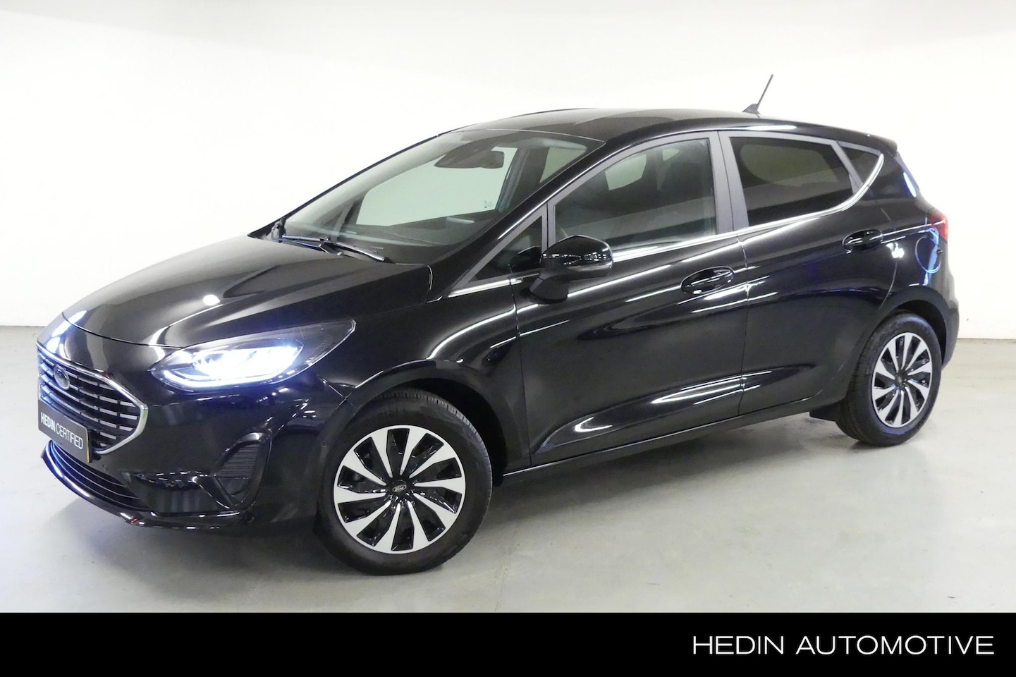 Ford Fiesta - 1.0 EcoBoost Hybrid Titanium X | Multimedia Pack | Driver Assistance Pack 2 | Winter Pack - AutoWereld.nl