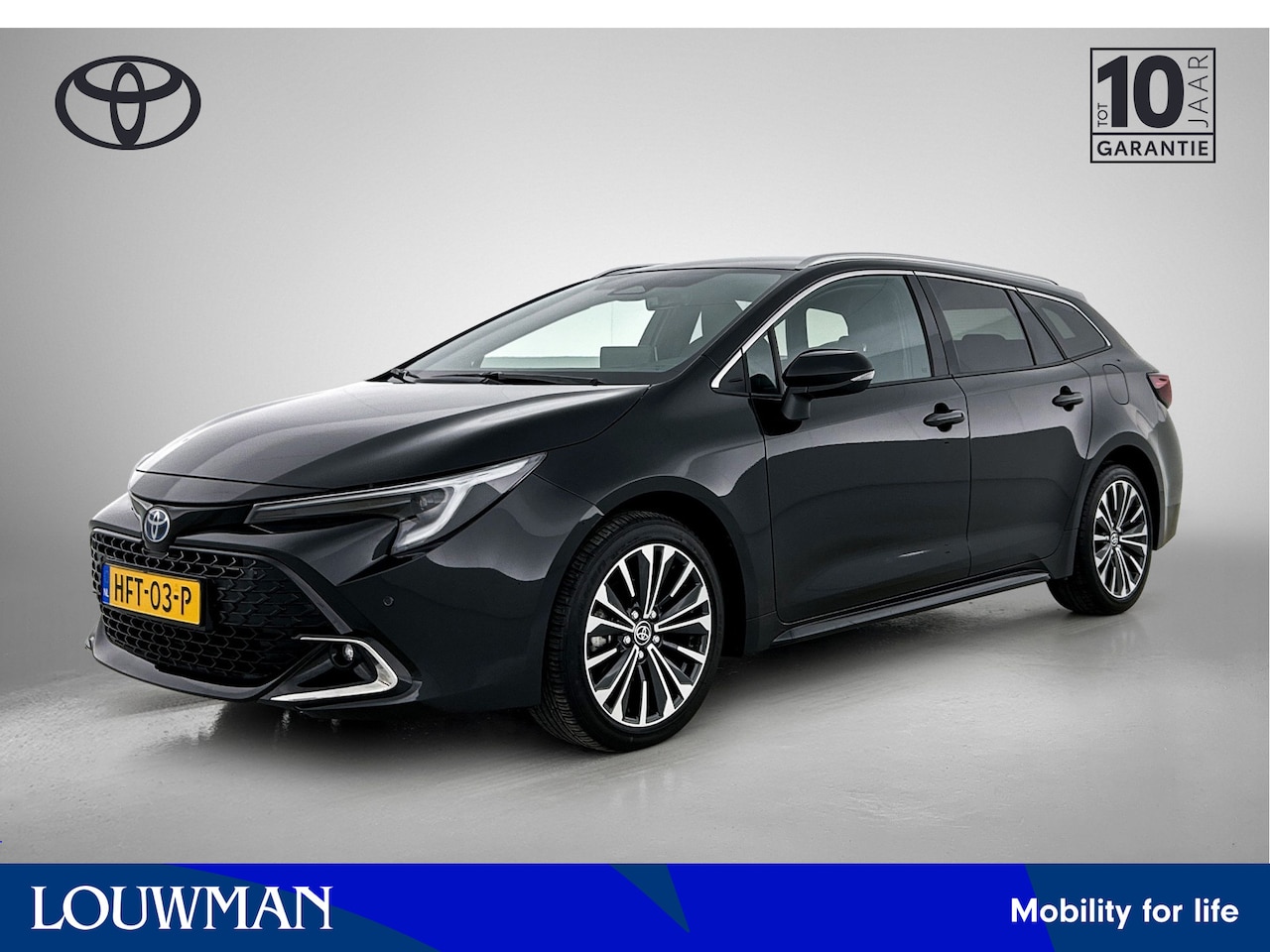 Toyota Corolla Touring Sports - Hybrid 140 Dynamic | Navigatie | PDC | Halfleder | Stoelverwarming | - AutoWereld.nl