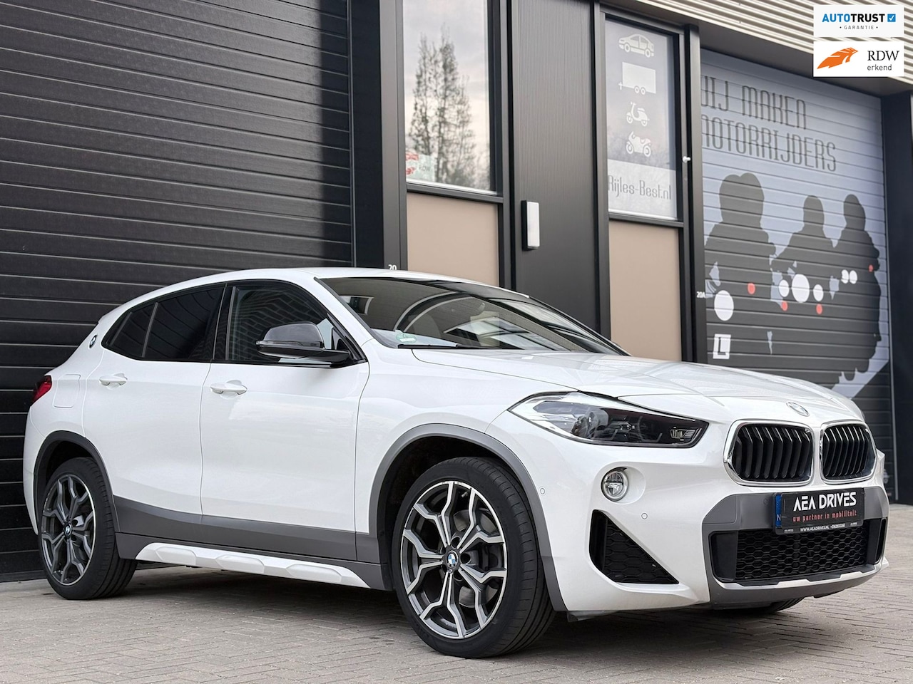 BMW X2 - XDrive20i High Executive M-Pakket | Full options, lane assist, stoelverwarming | Sportief - AutoWereld.nl