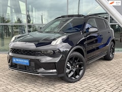 Lynk & Co 01 - 1.5 261pk Plug-In BLACK EDITON Panoramadak / 360 Camera / Stoelverwarming / Zwarte Hemel