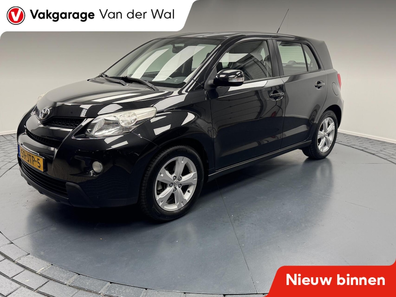 Toyota Urban Cruiser - 1.3 VVT-i Dynamic Airco-Parkeersensoren-Lm16''velgen-Mistlampen - AutoWereld.nl