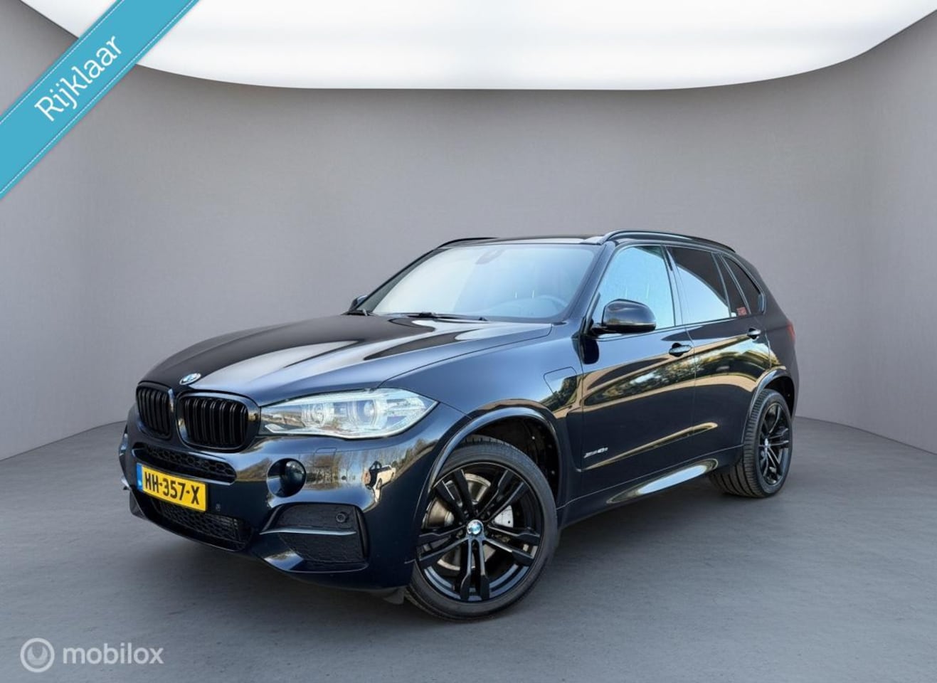 BMW X5 - xDrive40e High Executive M-Sport Carbon Zwart NL Auto Xenon Cruise Luchtvering - AutoWereld.nl