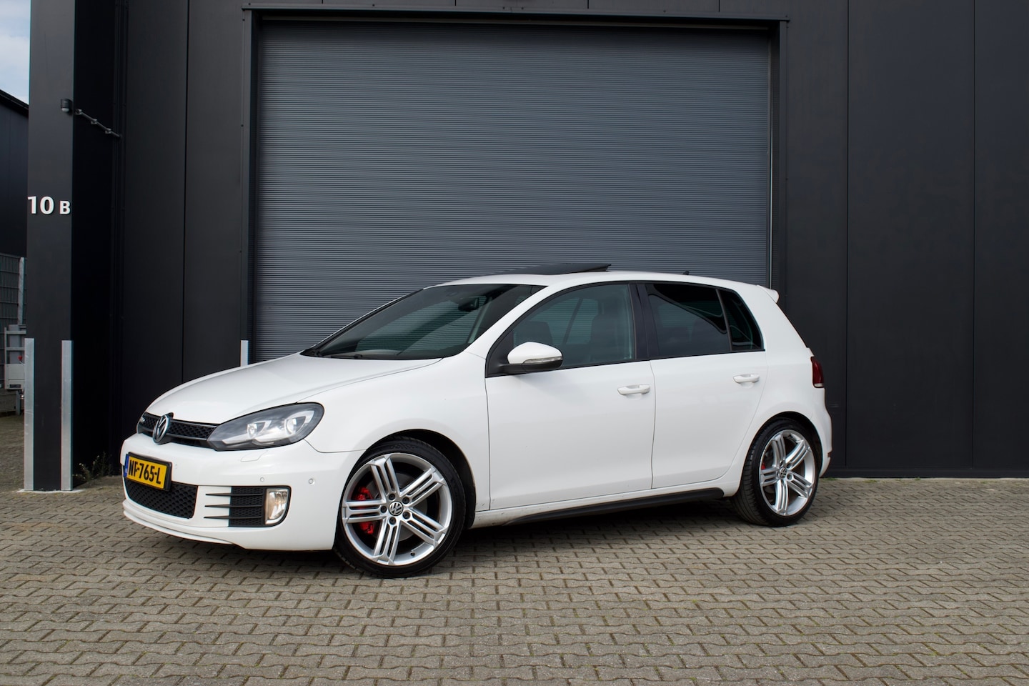 Volkswagen Golf - 6 GTD DSG, Dakje, Carplay, Keyless, Dynaudio - AutoWereld.nl