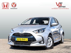 Toyota Yaris - 1.5 Hybrid Business Automaat | Stoel / stuurverwarming | Camera | PDC voor en achter | Car