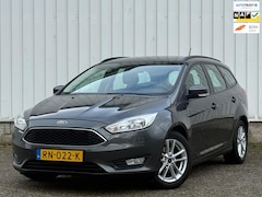 Ford Focus Wagon - 1.0 2e Eigenaar, (GroteScherm), Climate, Navi, Cruise, PDC, DealerOnderhouden, PDC