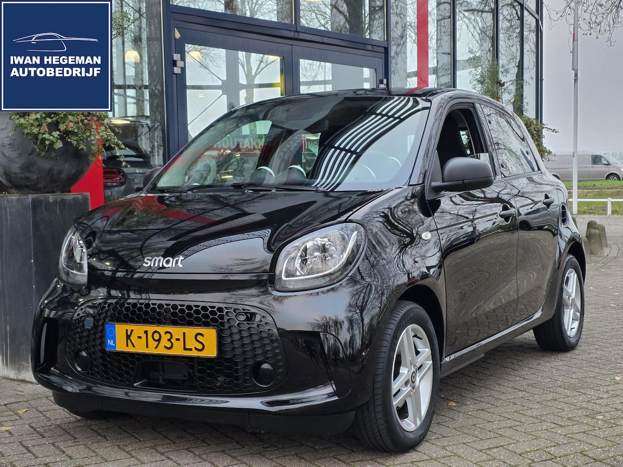 Smart Forfour - EQ Comfort 18 kWh | Climate Control | Licht metalen velgen | Electr. ramen - AutoWereld.nl