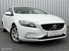 Volvo V40 - 1.6 T2 Momentum | Camera | Navi | Trekhaak | PDC | 2015 | 120pk | Bluetooth | Volledige hi